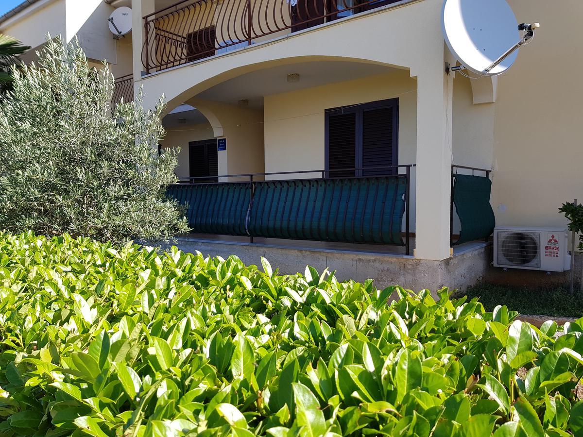 Apartment Monfiorenzo 11 Ровинь Экстерьер фото